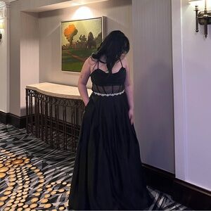 Blondie Nites Juniors Black Corset Ball Gown Size 15 – Worn Once, Like New